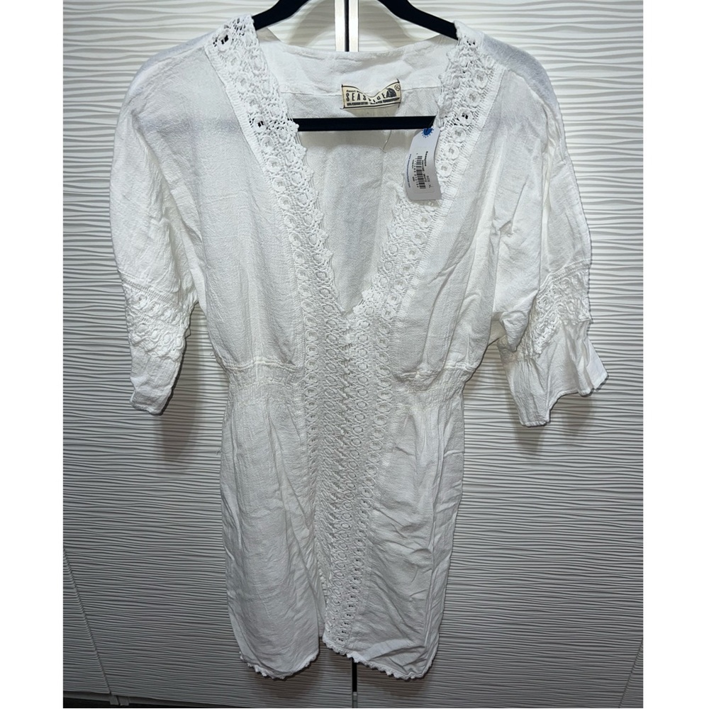 Lace trim white beach coverup